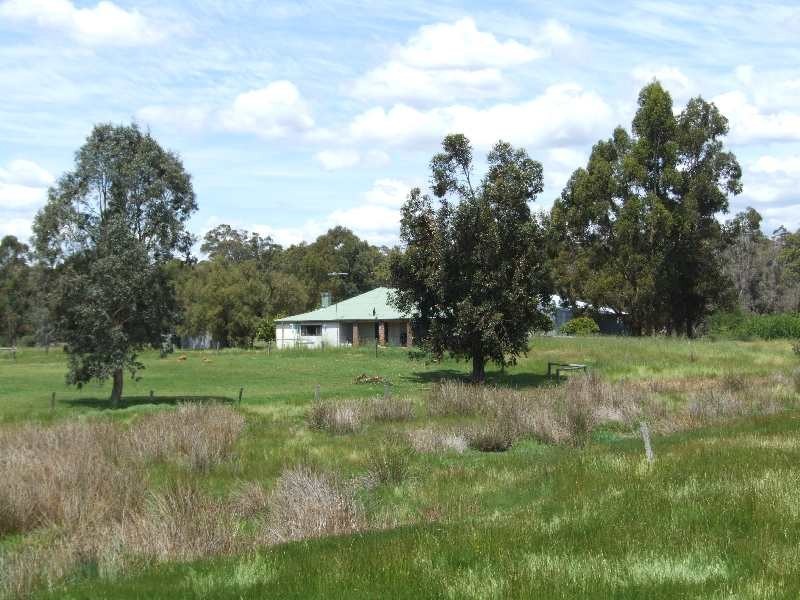 2369 Boyup Brook Road, Glen Mervyn WA 6239