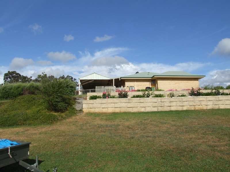 3 Palmer, Donnybrook WA 6239