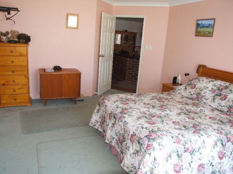 85 Leschenaultia, Donnybrook WA 6239