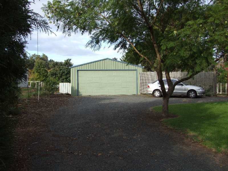 2A Smith, Donnybrook WA 6239