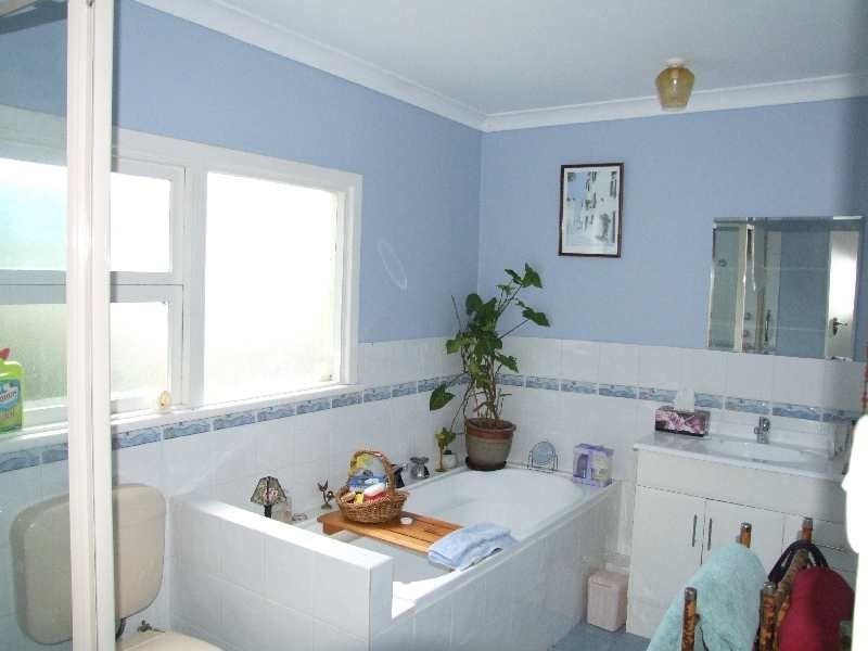 4 Hurst Rd, Boyanup WA 6237