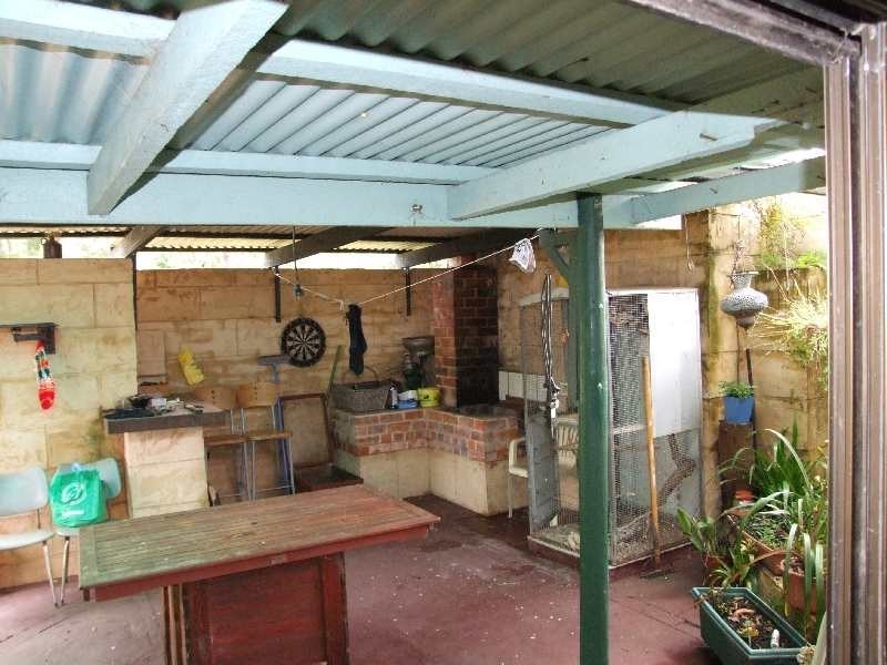 4 Hurst Rd, Boyanup WA 6237