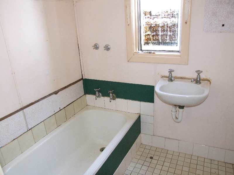 Lot 6, 6 South Western Highway, Mullalyup WA 6252