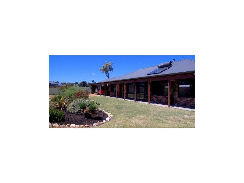 53 Leschenaultia Circle, Donnybrook WA 6239