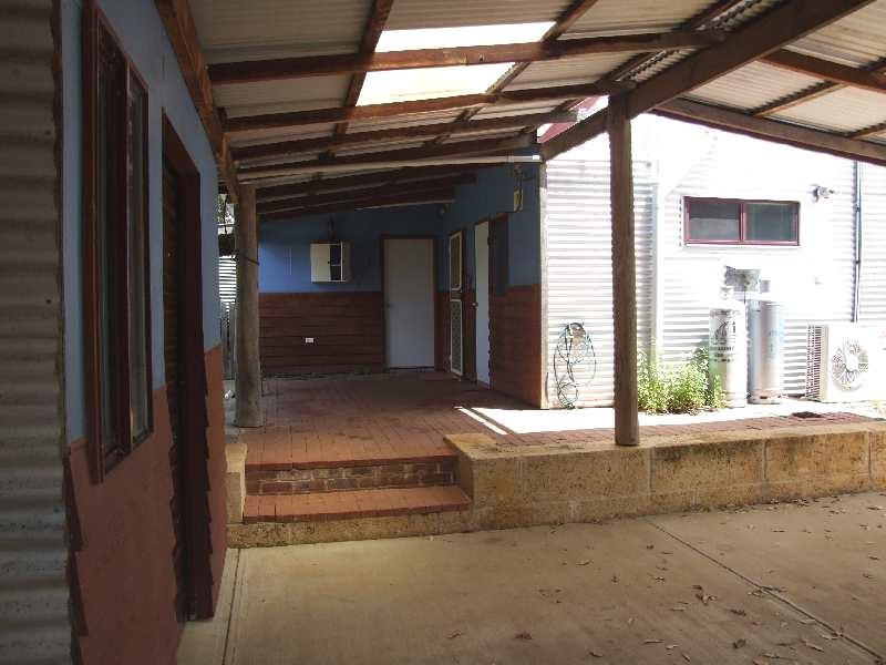 91 South Western Hwy, Kirup WA 6251