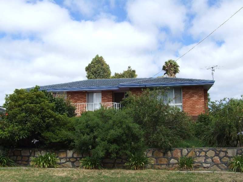 13 Yelverton, Donnybrook WA 6239