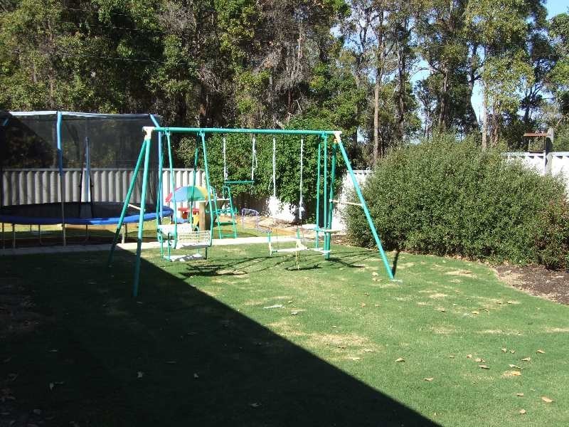 89 South West Highway, Kirup WA 6251