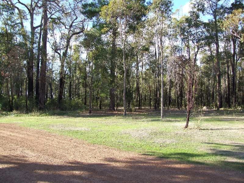 1 & 3 Giles Street, Wilga WA 6243