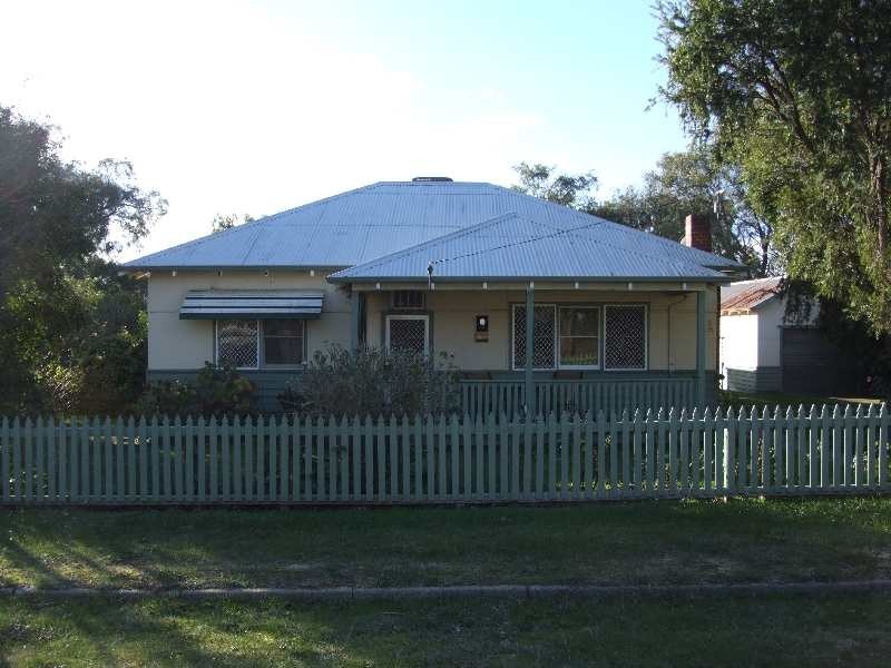 12 Allnutt, Donnybrook WA 6239