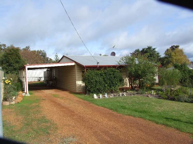 3 Castle Place, Donnybrook WA 6239