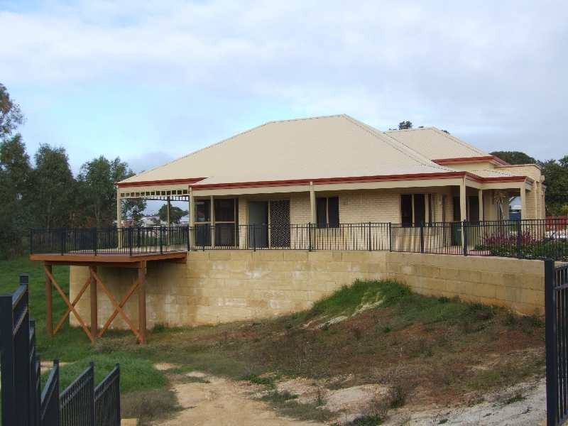 10 Sharp, Donnybrook WA 6239
