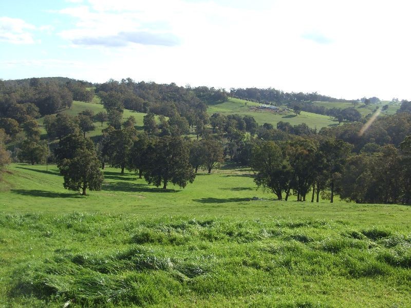 276 Forrest Rd, Donnybrook WA 6239