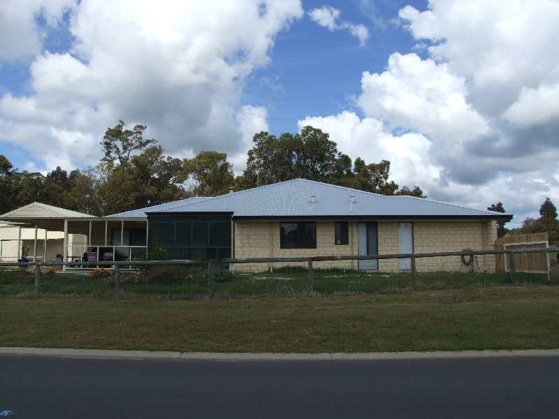 1 Melaleuca Place, Donnybrook WA 6239