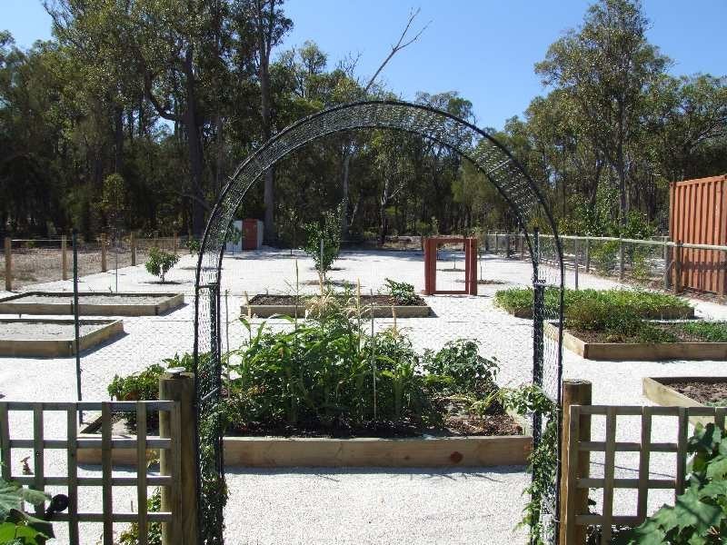 86 Victoria Parade, Donnybrook WA 6239