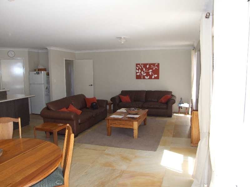 86 Victoria Parade, Donnybrook WA 6239