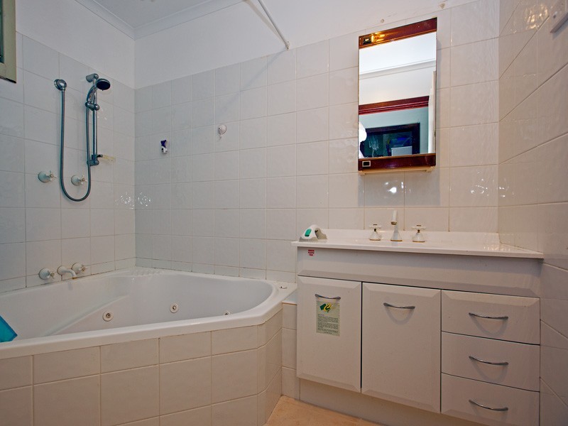 6 Arthur Street, Darkan WA 6392