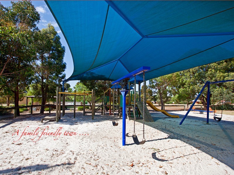 6 Arthur Street, Darkan WA 6392