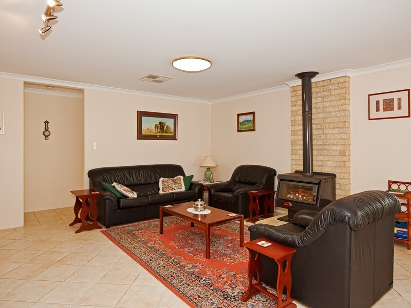 16 Mead, Donnybrook WA 6239