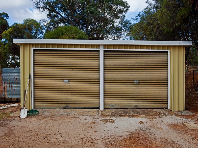 12 Nangip, Darkan WA 6392