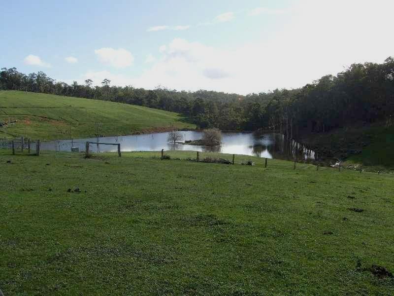 327 Jones Rd, Kirup WA 6251
