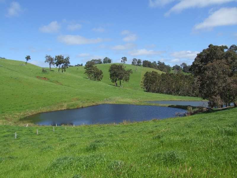 2006 Upper Capel Rd, Donnybrook WA 6239