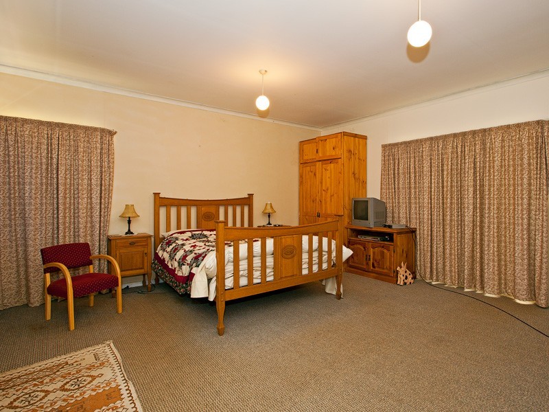 2006 Upper Capel Rd, Donnybrook WA 6239