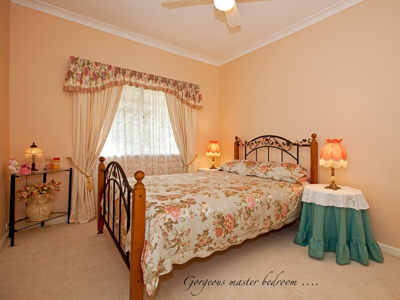 11 Thomson, Donnybrook WA 6239