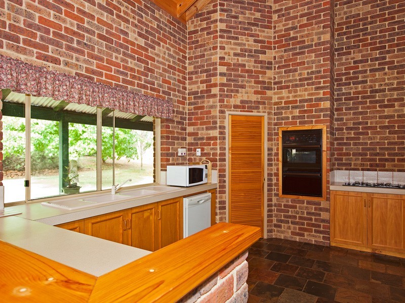 1322 Donnybrook Boyup Brook, Donnybrook WA 6239