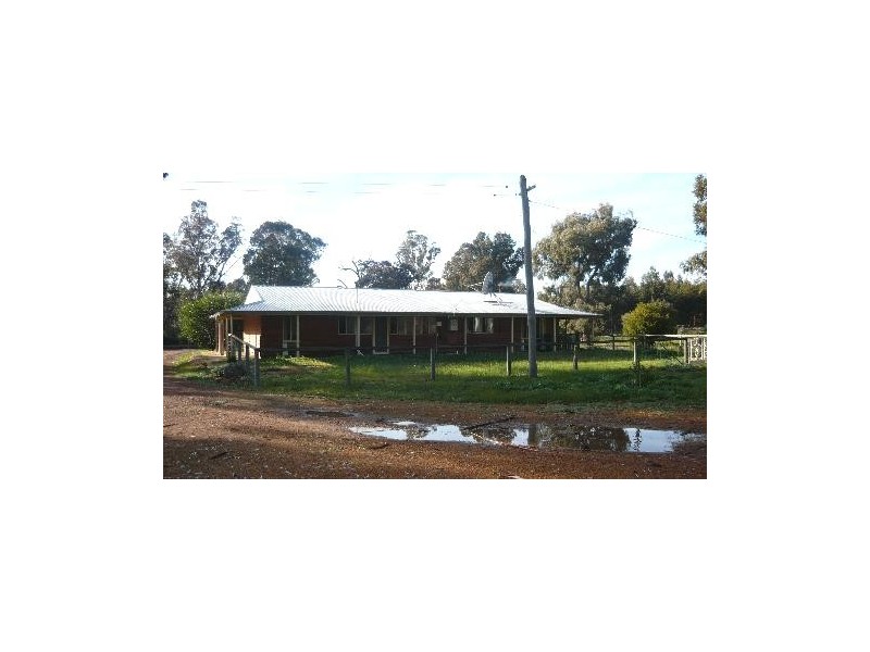 236 Wooding Road, Mcalinden WA 6225