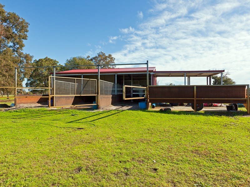 242 Bell Road, Elgin WA 6237