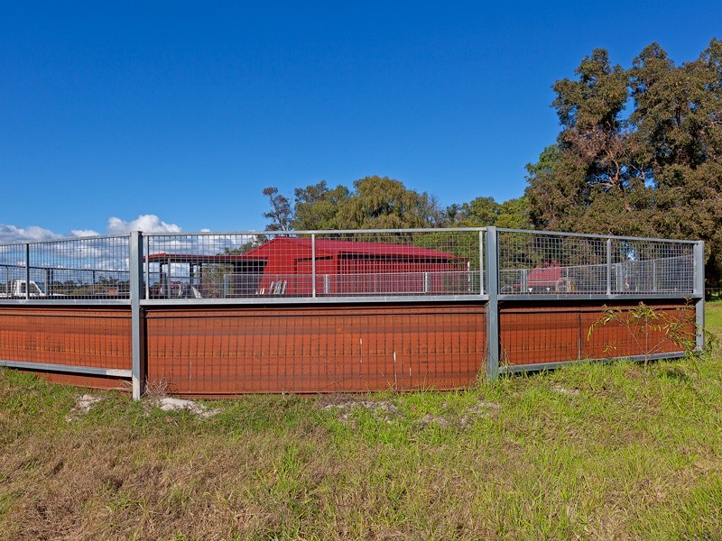 242 Bell Road, Elgin WA 6237