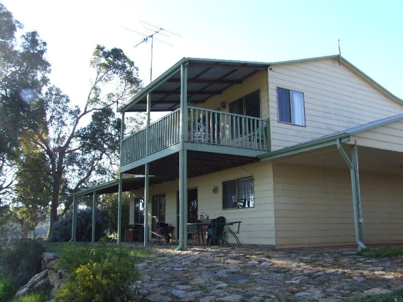 99 Carmichael Rd, Yabberup WA 6239