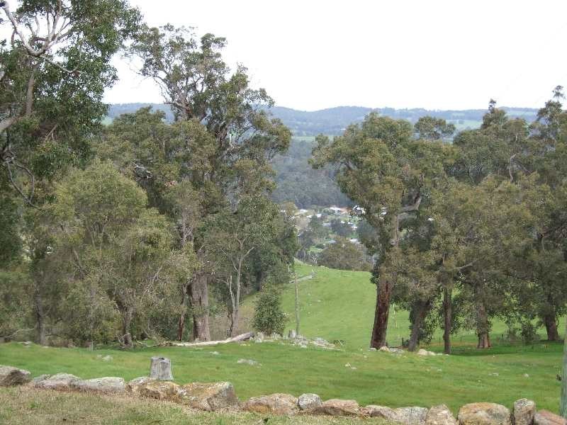 99 Carmichael Rd, Yabberup WA 6239