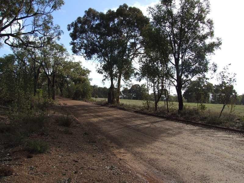 Lot 71 Old Mail Road, Kulikup WA 6244