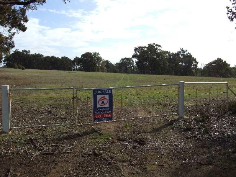 Lot 71 Old Mail Road, Kulikup WA 6244