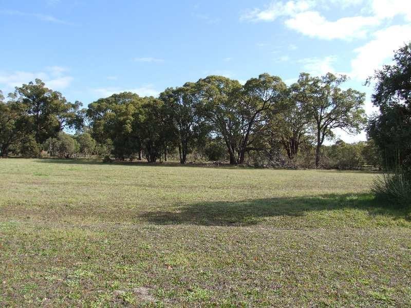 Lot 71 Old Mail Road, Kulikup WA 6244