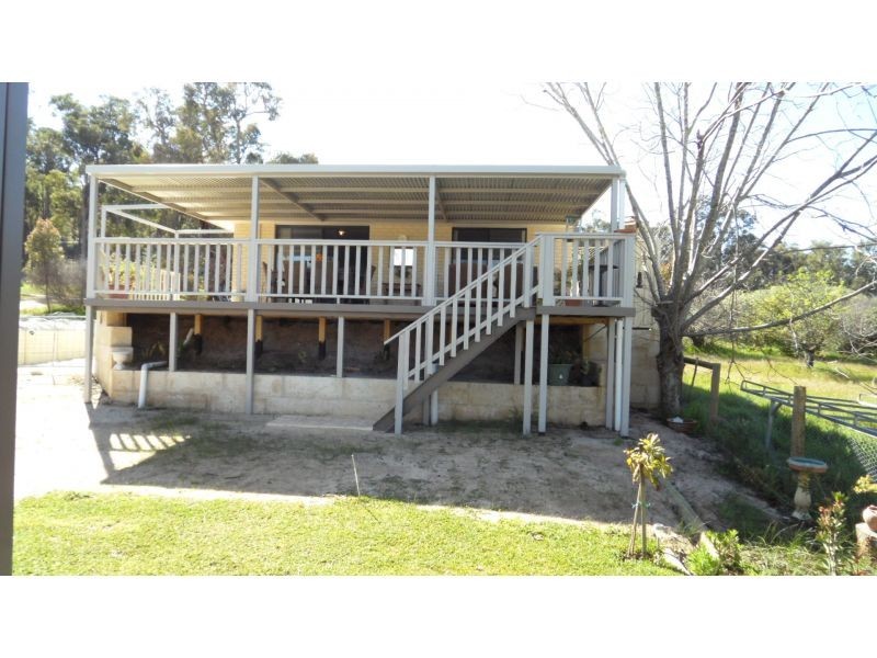 67 Victoria Parade, Donnybrook WA 6239