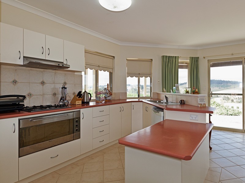 55 Martin Place, Mullalyup WA 6252