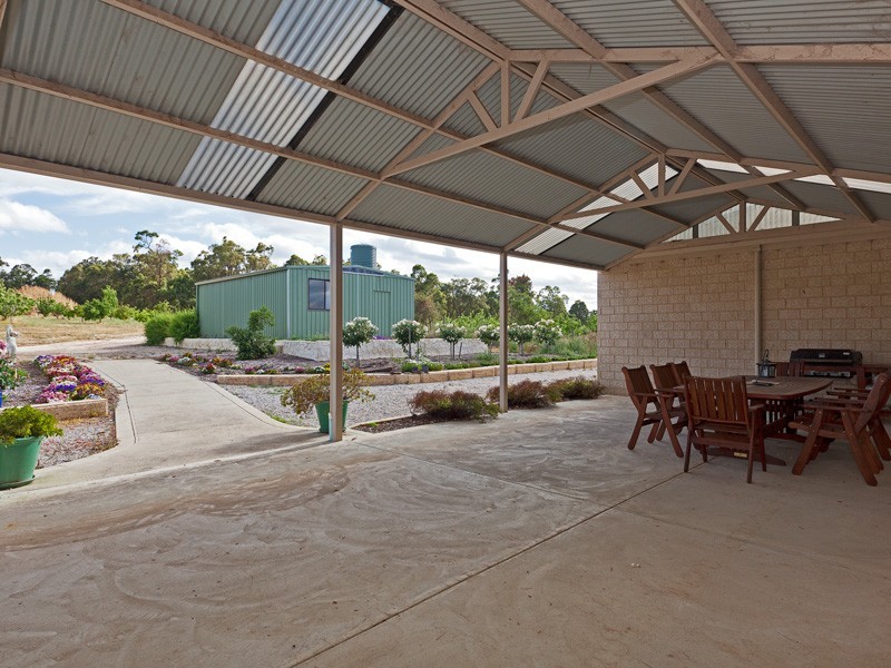 55 Martin Place, Mullalyup WA 6252