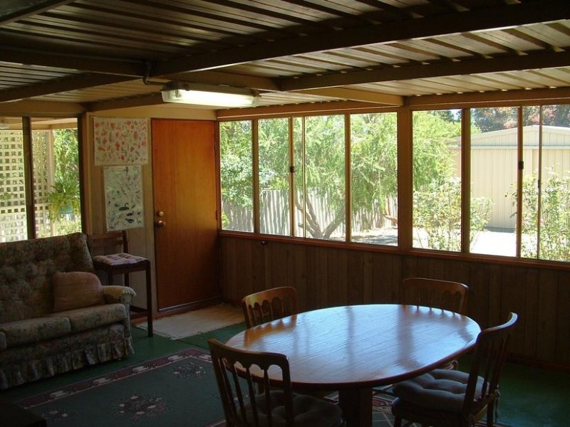 6 Castle Place, Donnybrook WA 6239