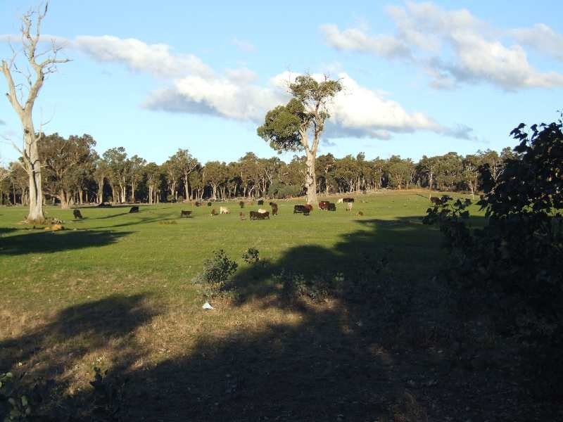 Lot 3721,  Chapman road, Mcalinden WA 6225