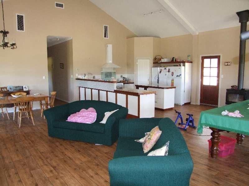 31 Sears cl, Donnybrook WA 6239