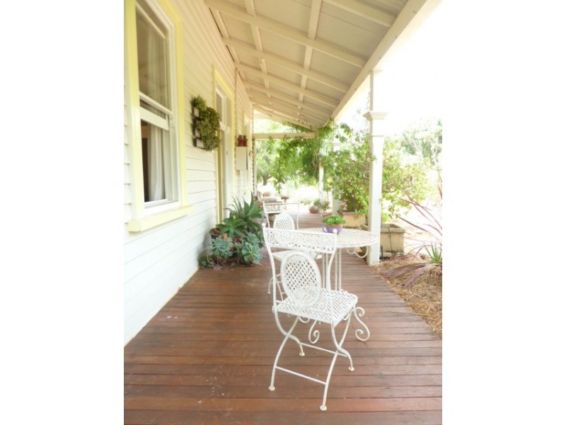 42 Brockman, Balingup WA 6253