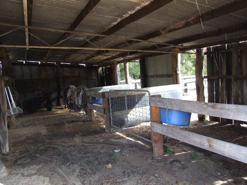 20594 South Western Hwy, Kirup WA 6251