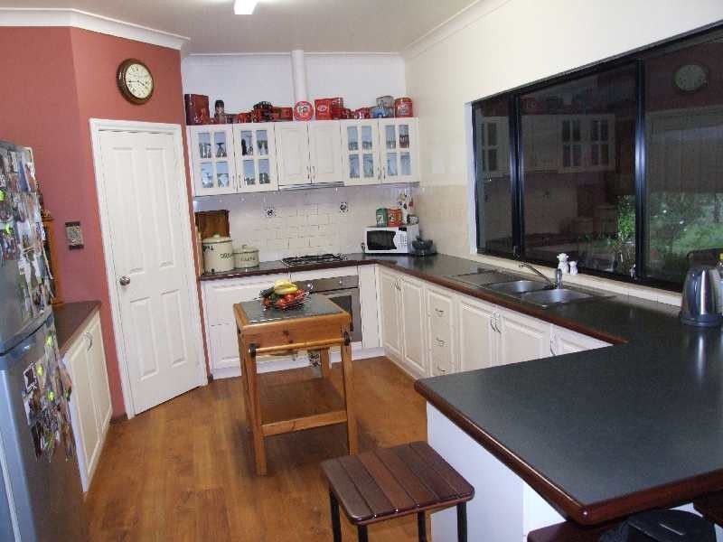 20594 South Western Hwy, Kirup WA 6251