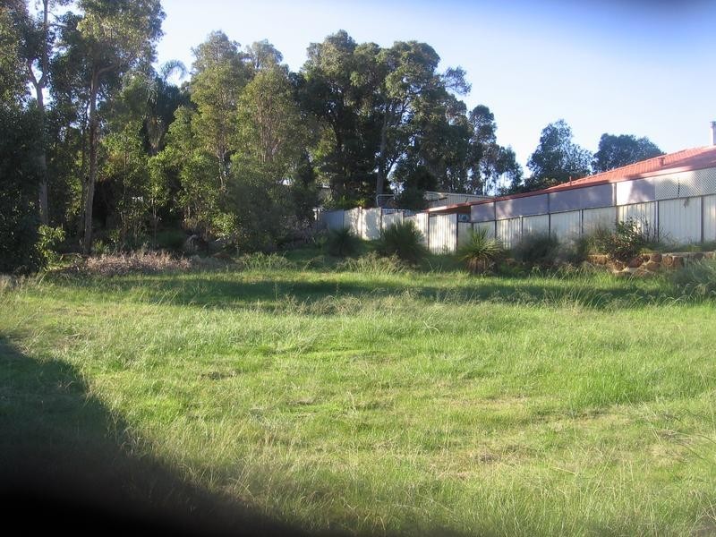 16 Bond Street, Donnybrook WA 6239