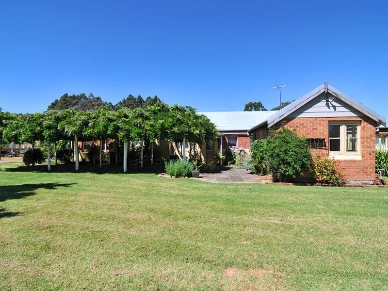 21065 South Western Hwy, Mullalyup WA 6252