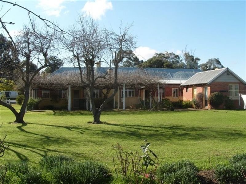 21065 South Western Hwy, Mullalyup WA 6252