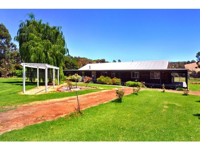 35 Fowler Street, Yabberup WA 6239