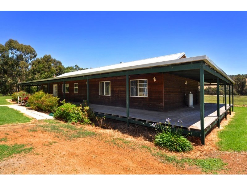 35 Fowler Street, Yabberup WA 6239